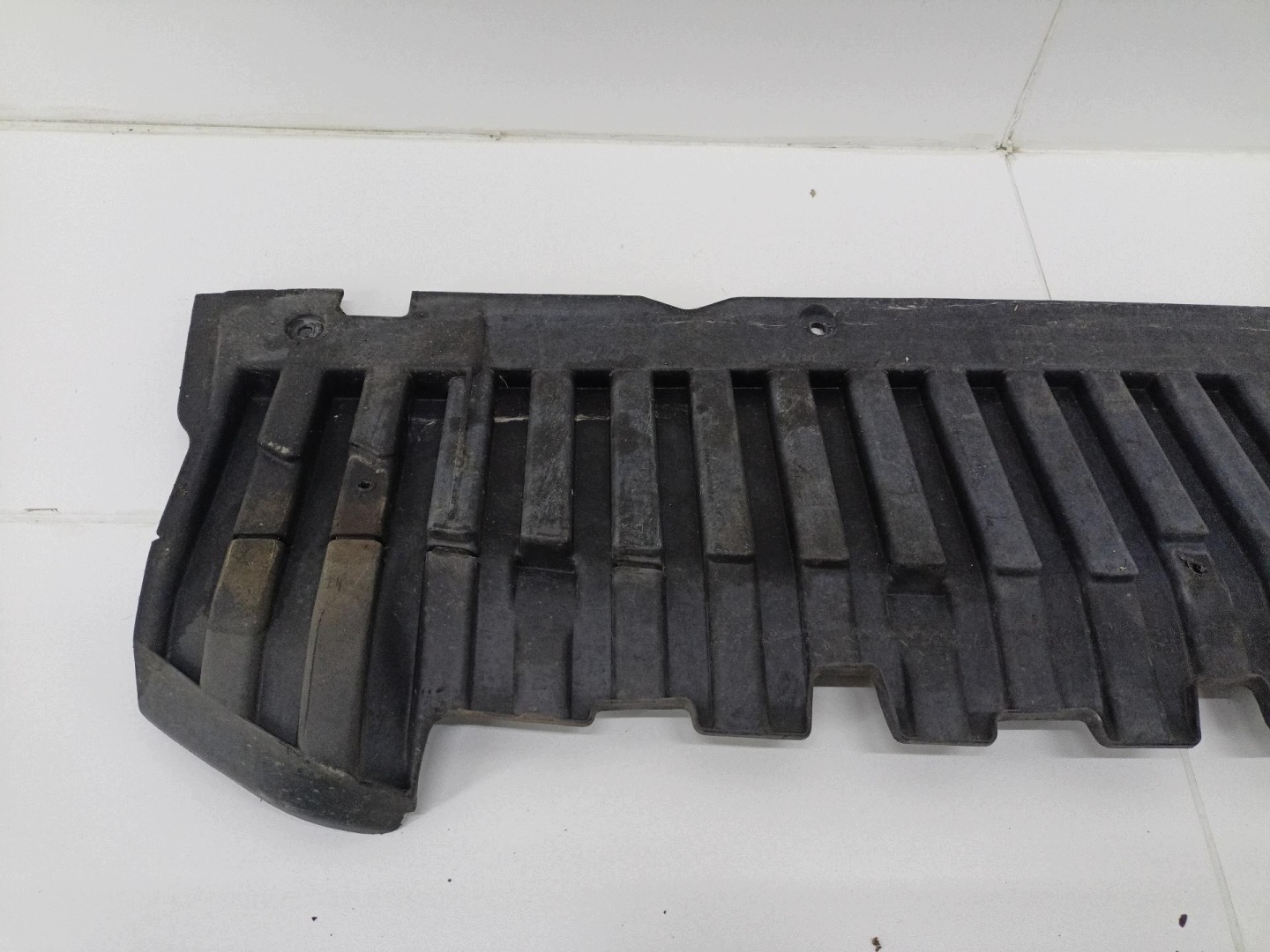 cover below bumper front Audi A5 8T 2010