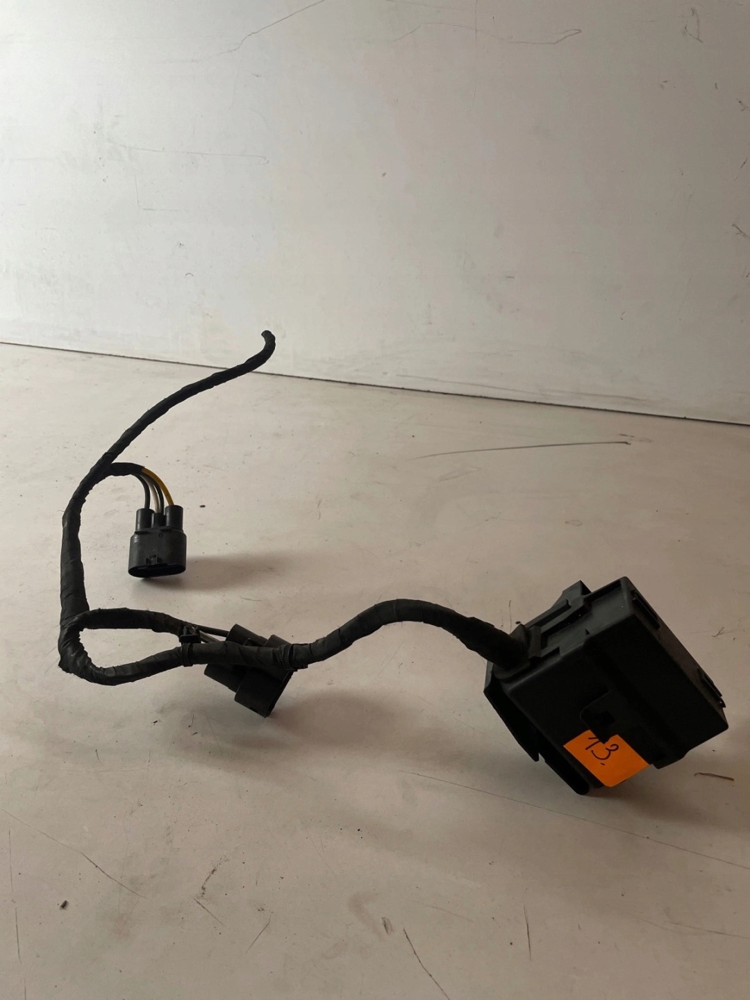 Kasten der Sicherungen Opel Astra IV J