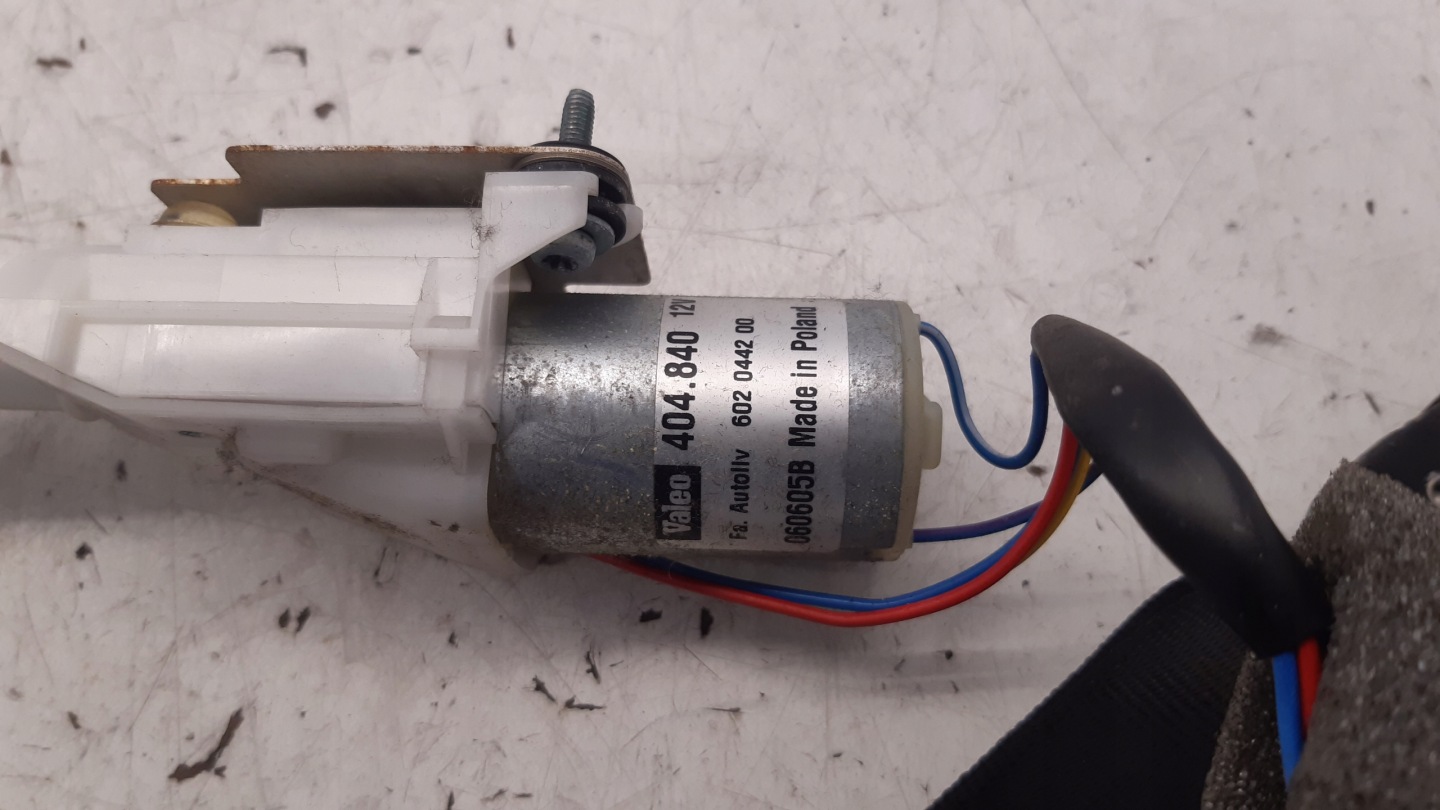 Gurten Sicherheits links heck 4E1857705 Audi A8 D3