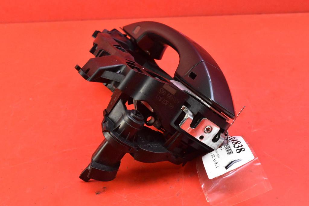handle left front front LX7L 4KL837811 AUDI E-TRON 55 18-21