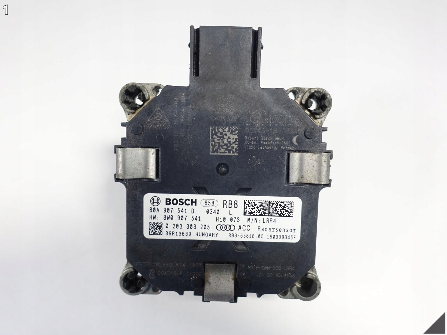 AUDI SQ5 Q5 II 80A 17- RADAR SENSOR ACC DISTRONIC sensor left 80A907541D