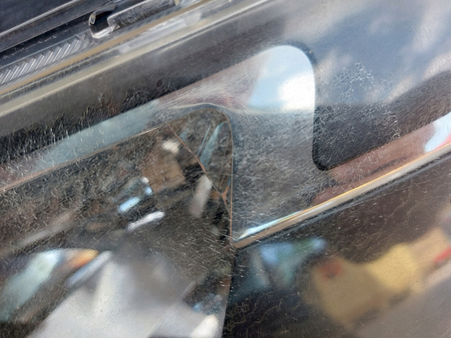 light left front KIA SOUL and 09r ANGLIK