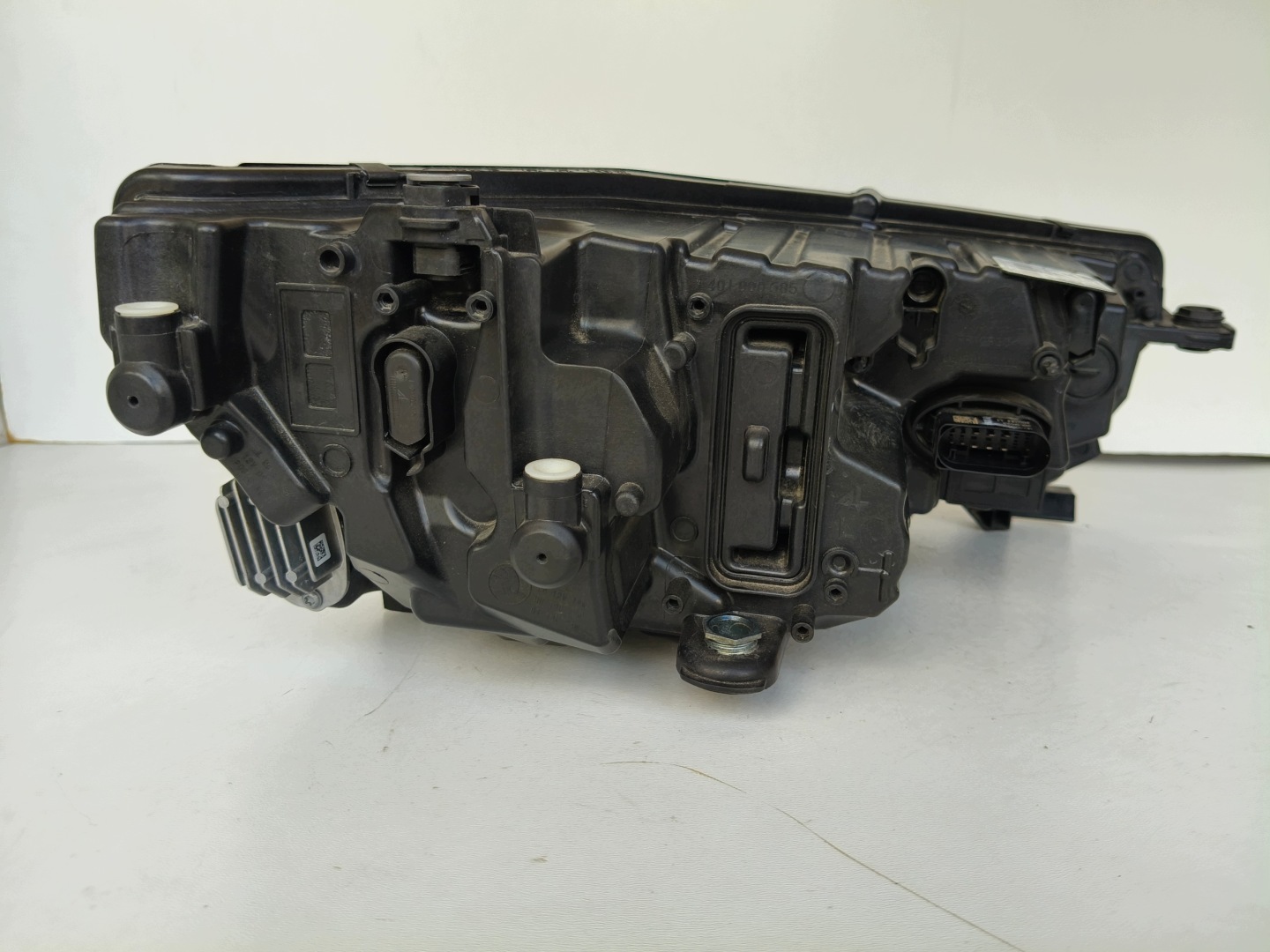 light left REFLEKTOR SKODA OCTAVIA IV 4 5E3 20- LED