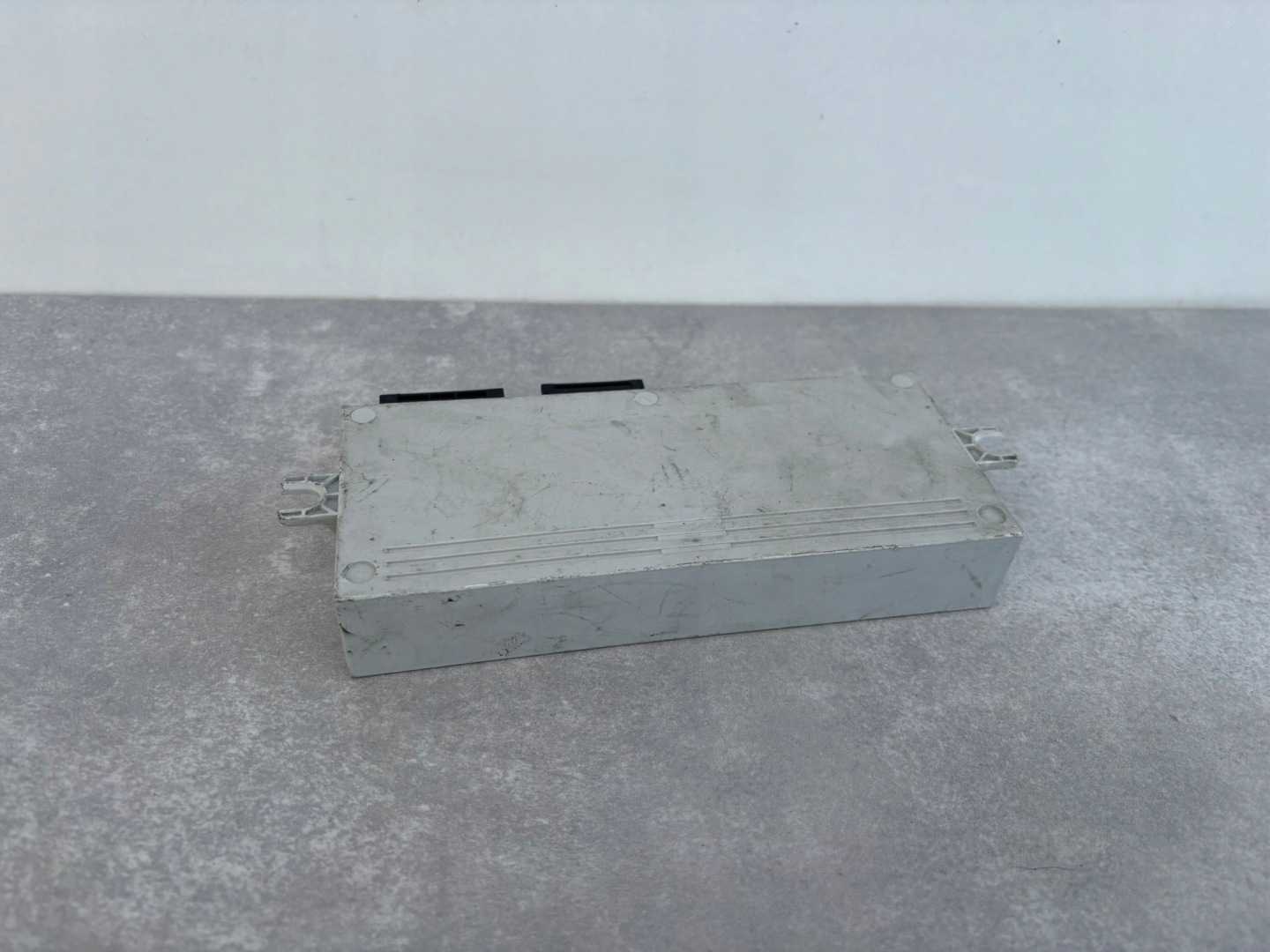 BMW 5 KOMBI F11 module computer control unit bonnet F005V01090 K77/004