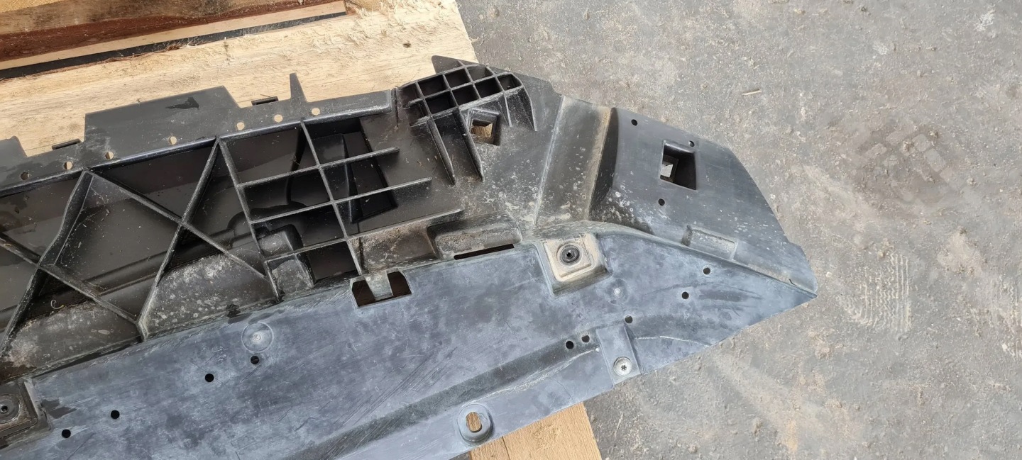 Q5 80A SQ5 BLENDE ABDECKUNG ABDECKUNG UNTER STOSSSTANGE SLINE 80A807233B