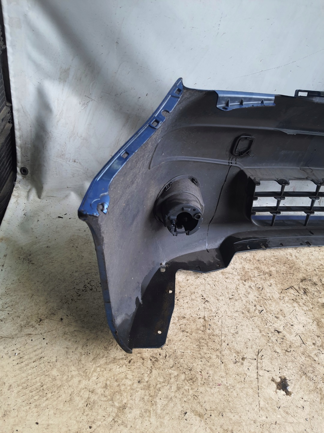NISSAN NOTE E11 06-09 Pare choc