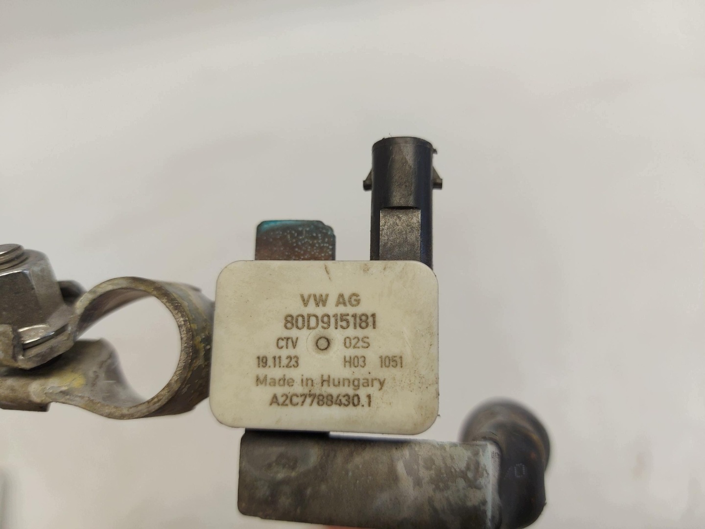 Audi Q8 E-TRON SportBack terminal kabel masa ibs ujemna 80d915181