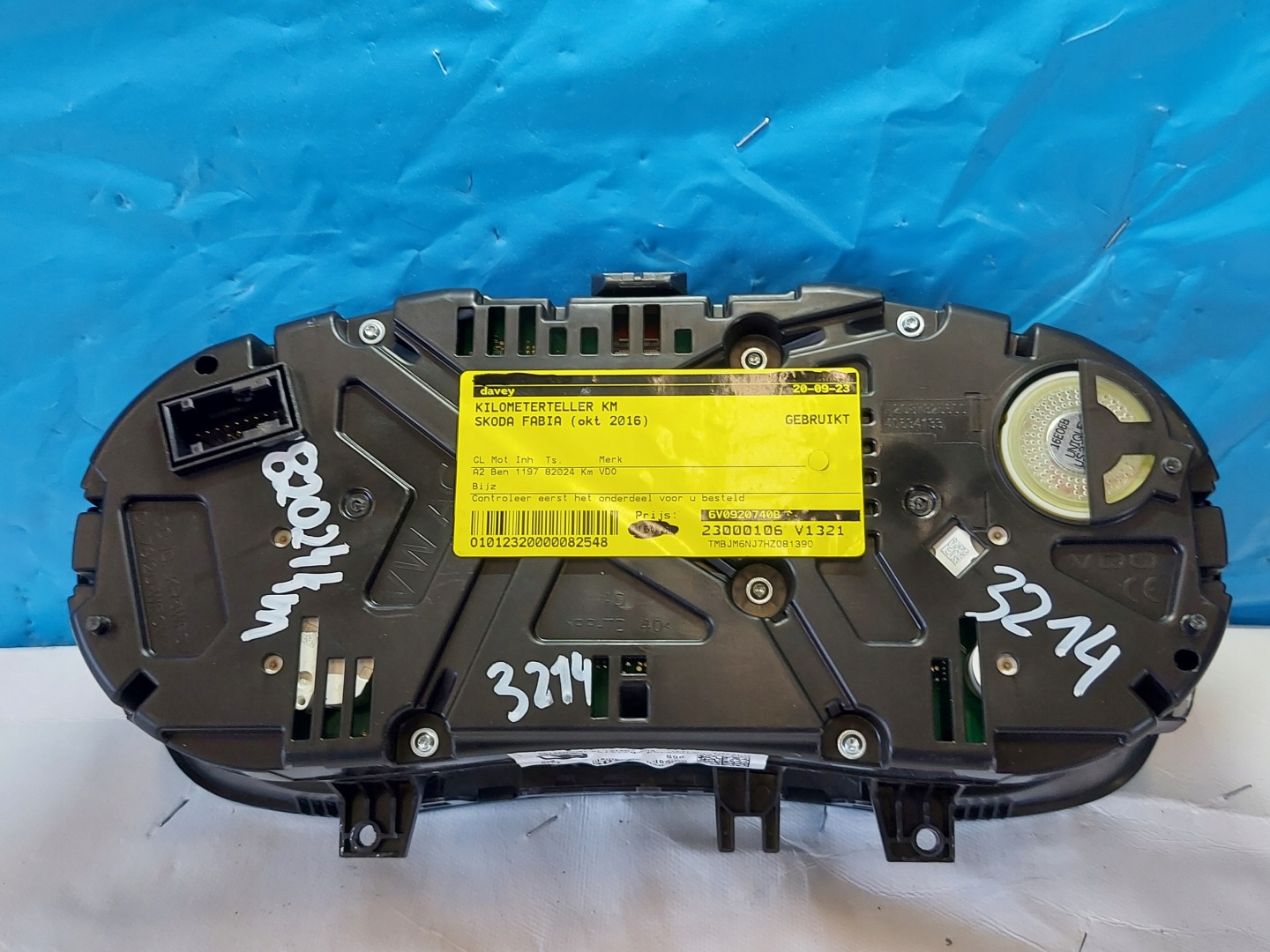 dials clock SKODA FABIA 2016R 1.2 B 6V920740B