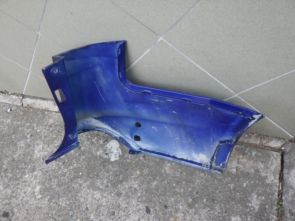 FORD FOCUS MK3 III KOMBI 10- bumper rear rear part corner right left
