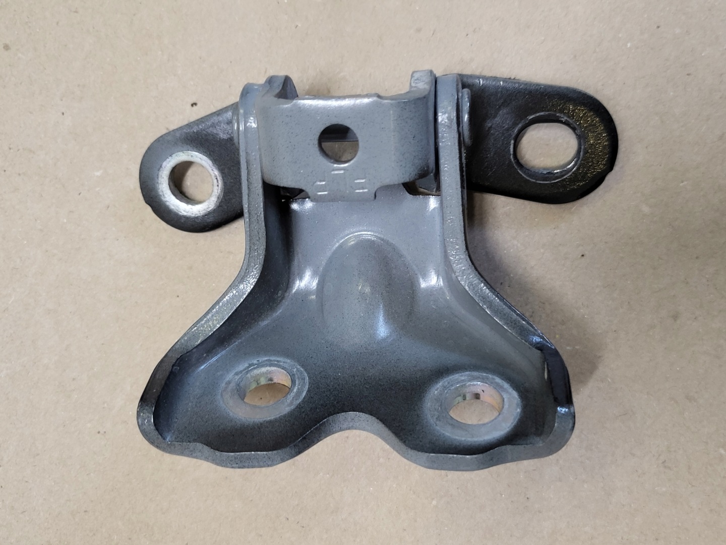 hinges Z door right front upper lower KIA CEED III LIFT CD OE black,