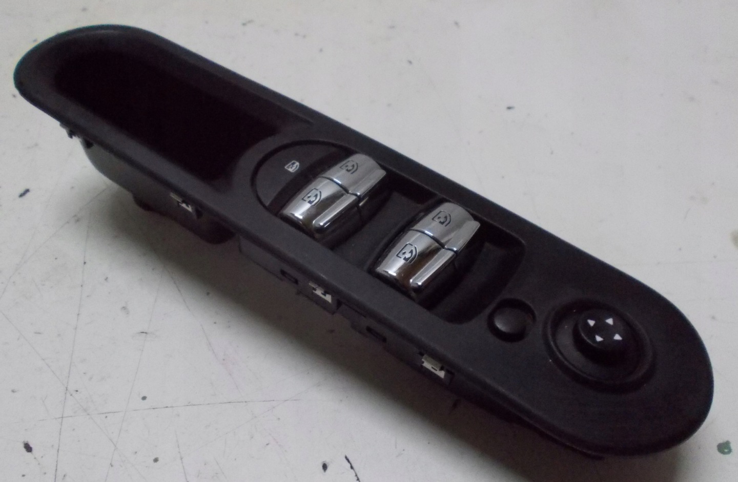 MINI COUNTRYMAN 19R window control switch 7411888