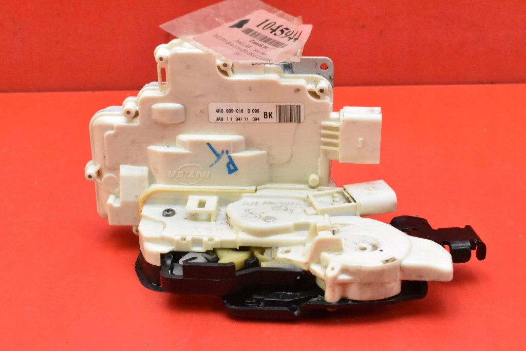 lock door right rear part rear EU 4H0839016D AUDI A8 D4 LONG 10-14