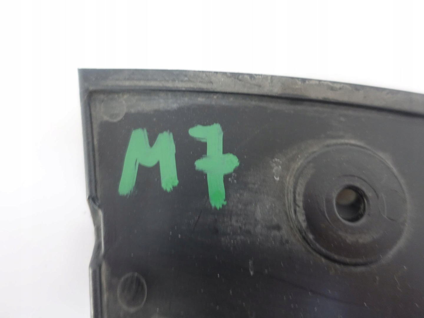 PORSCHE 982 718 GT4 moulding holder left front