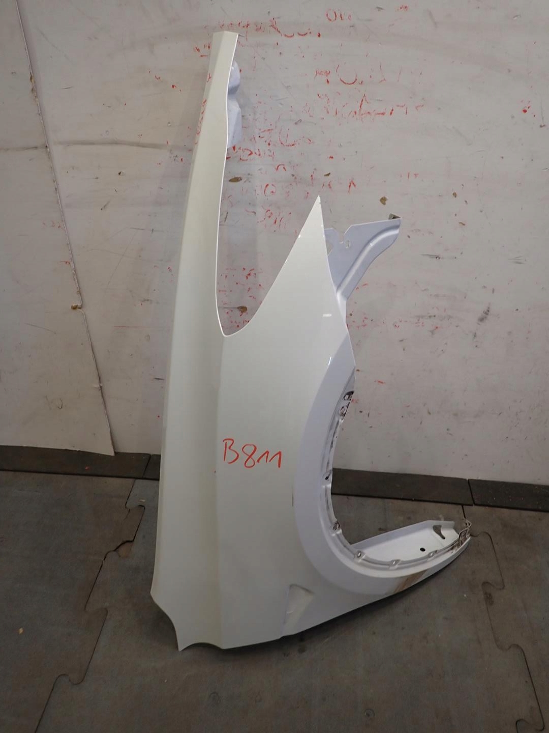 fender front front right TESLA Y 2020