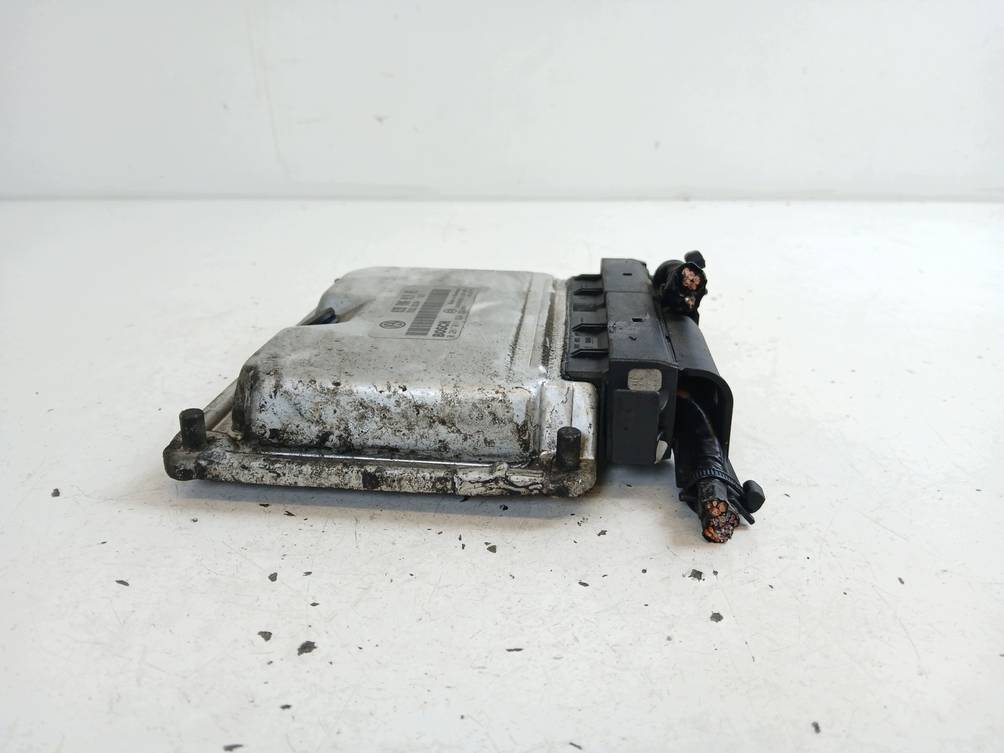 VW POLO 9N 1.9 TDI control unit of the engine 038906019NE