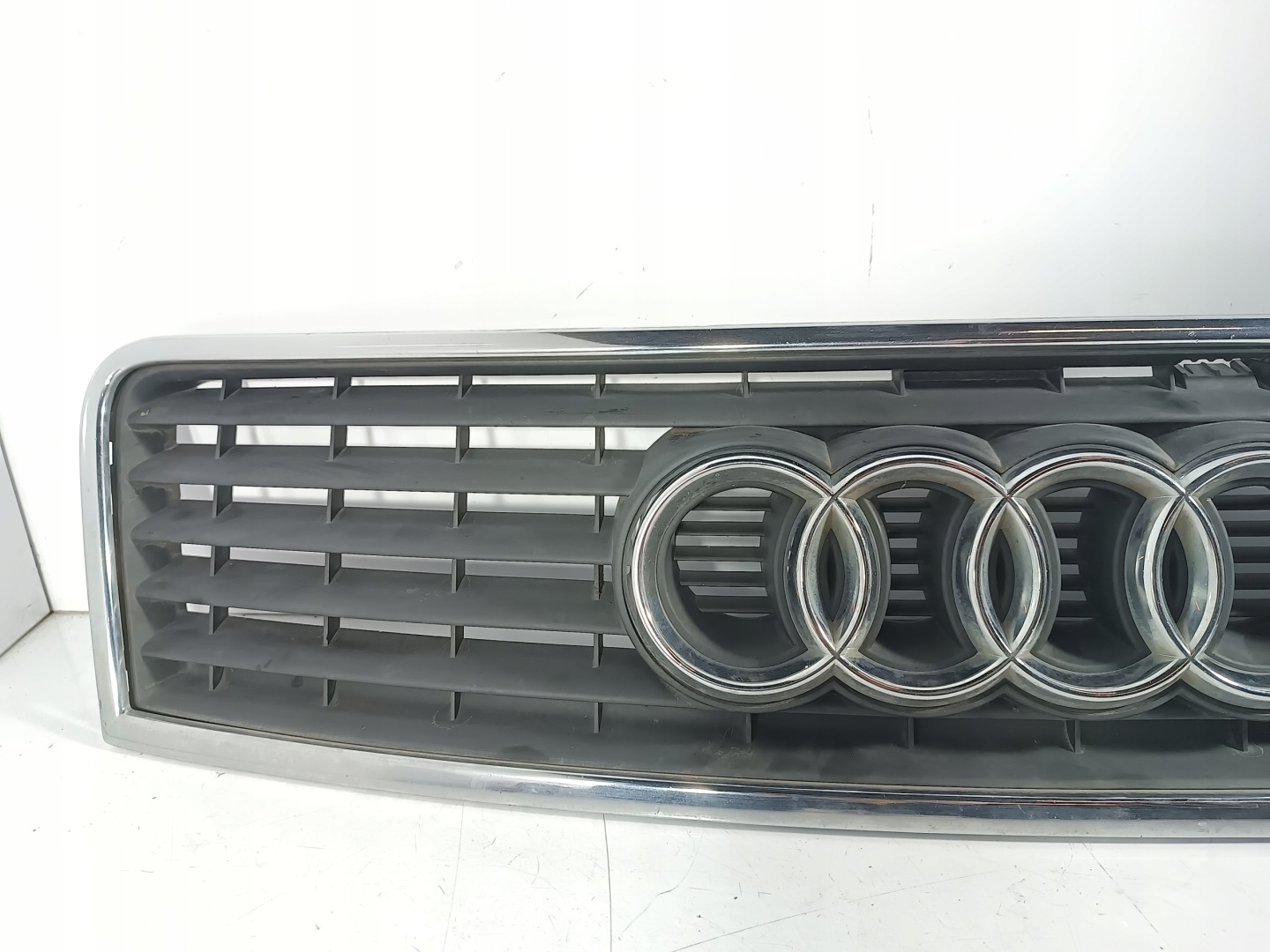 Audi A6 C5 grill grille radiator OE 4B0853651F
