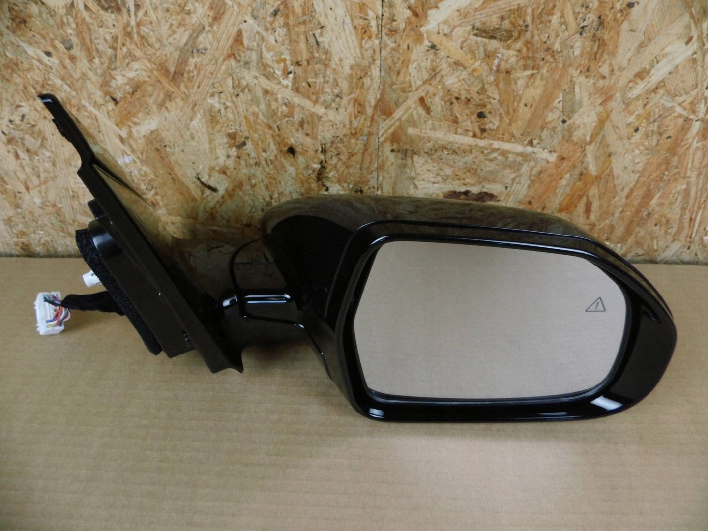 KIA EV2 mirror right 15 - of cables (vertical)