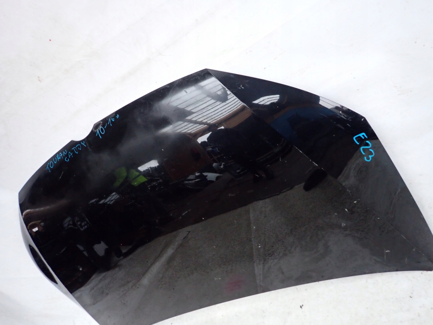 VW TOURAN e 1 LIFT 10-15 Cofano
