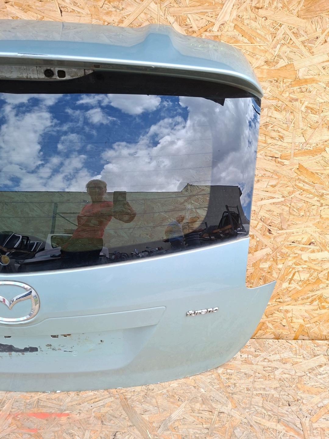 trunk door boot rear part MAZDA 5