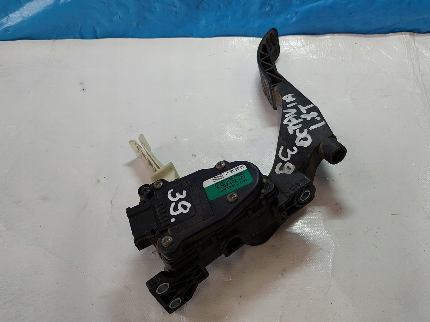 accelerator pedal OCTAVIA and 1.8 T 1J1721503J