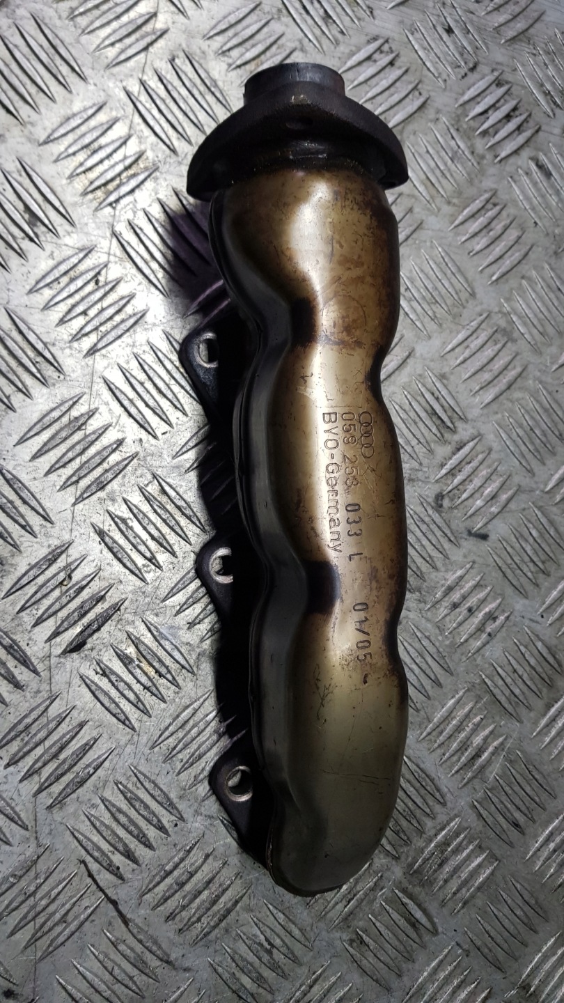 AUDI A5 A8 D3 3.0 TDI exhaust manifold left 059253033l