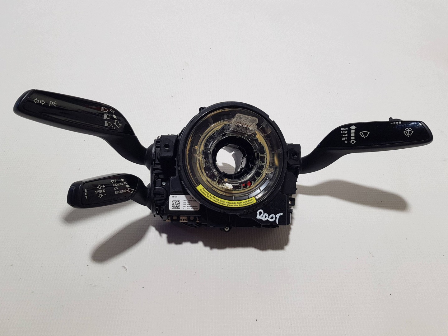 steering wheel levers and controls ring airbag AUDI A8 D4 MANETKA control