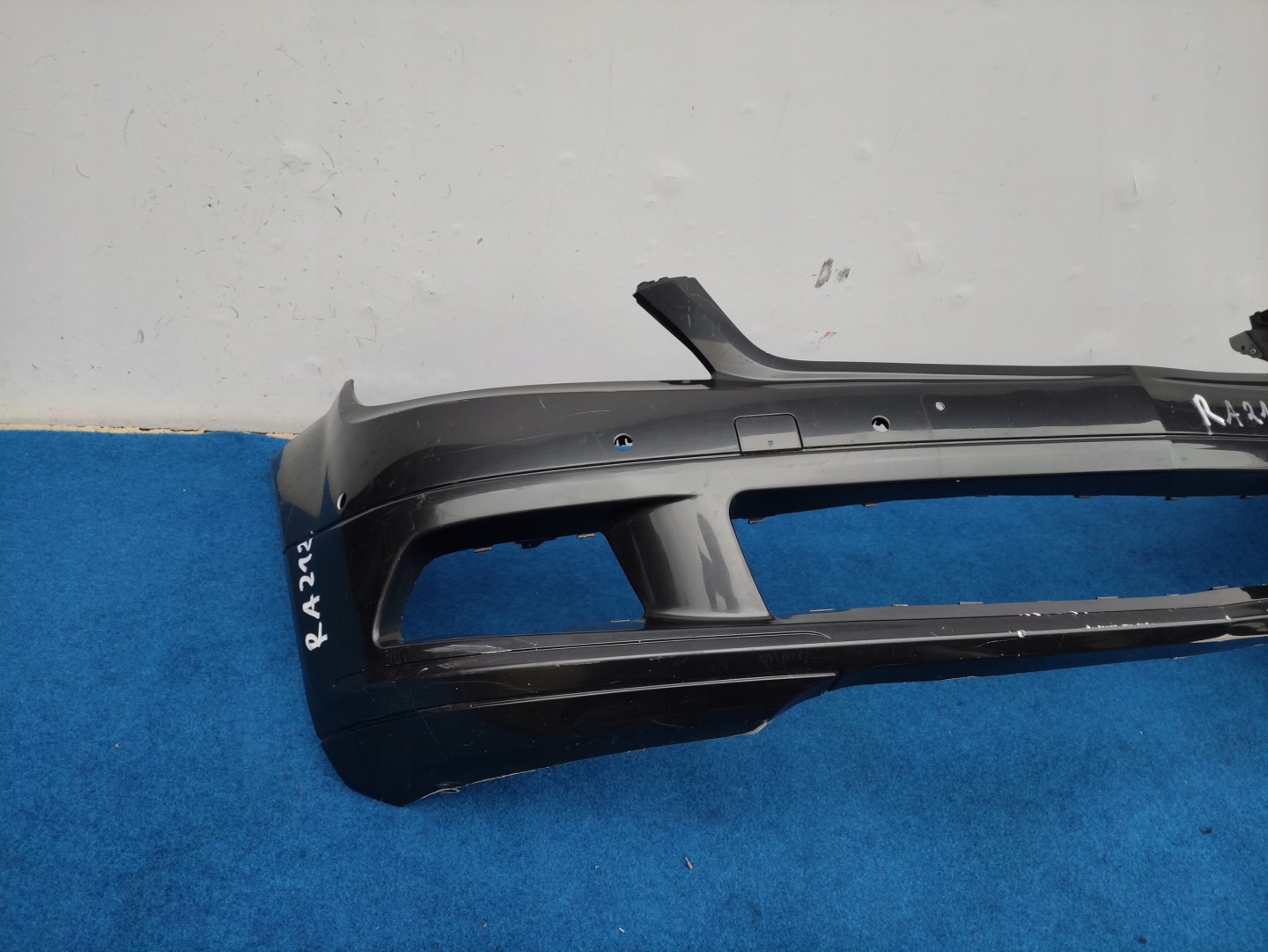 MERCEDES C-KLASA W204 bumper front 6XPDC + supports spoiler RA212