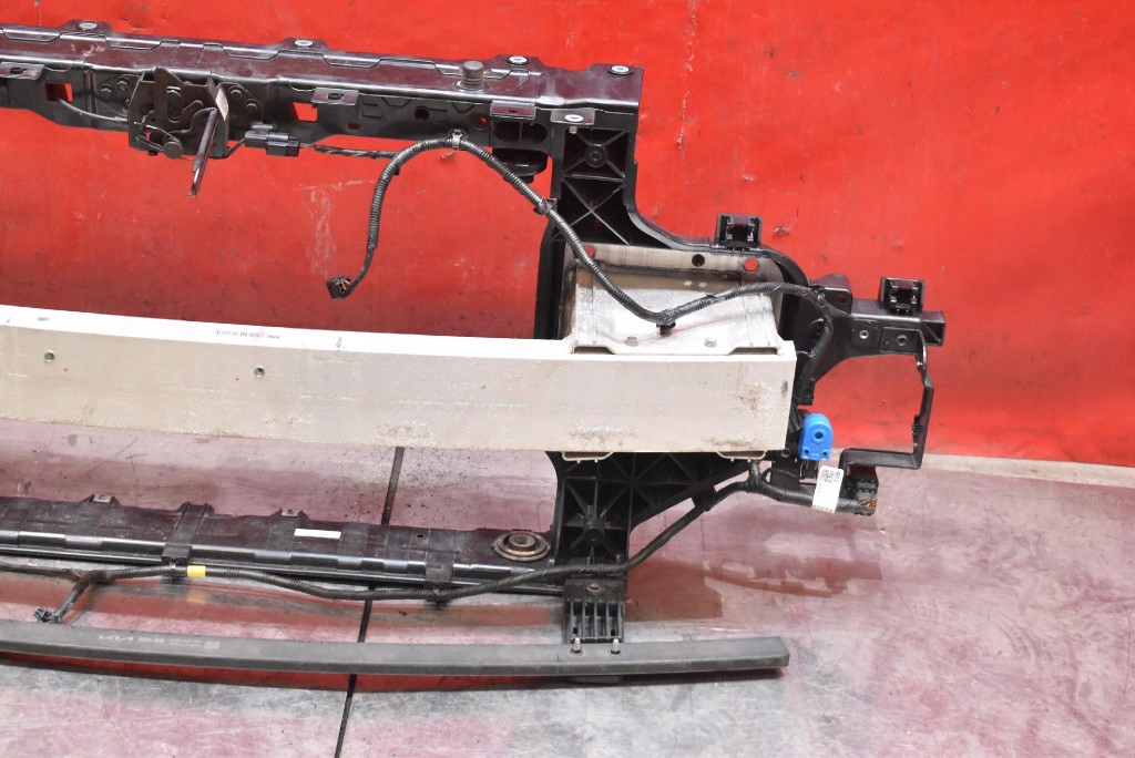 support panel for radiators sider pillar 64101-CV000 KIA EV6 58 kWh 170 KM 21