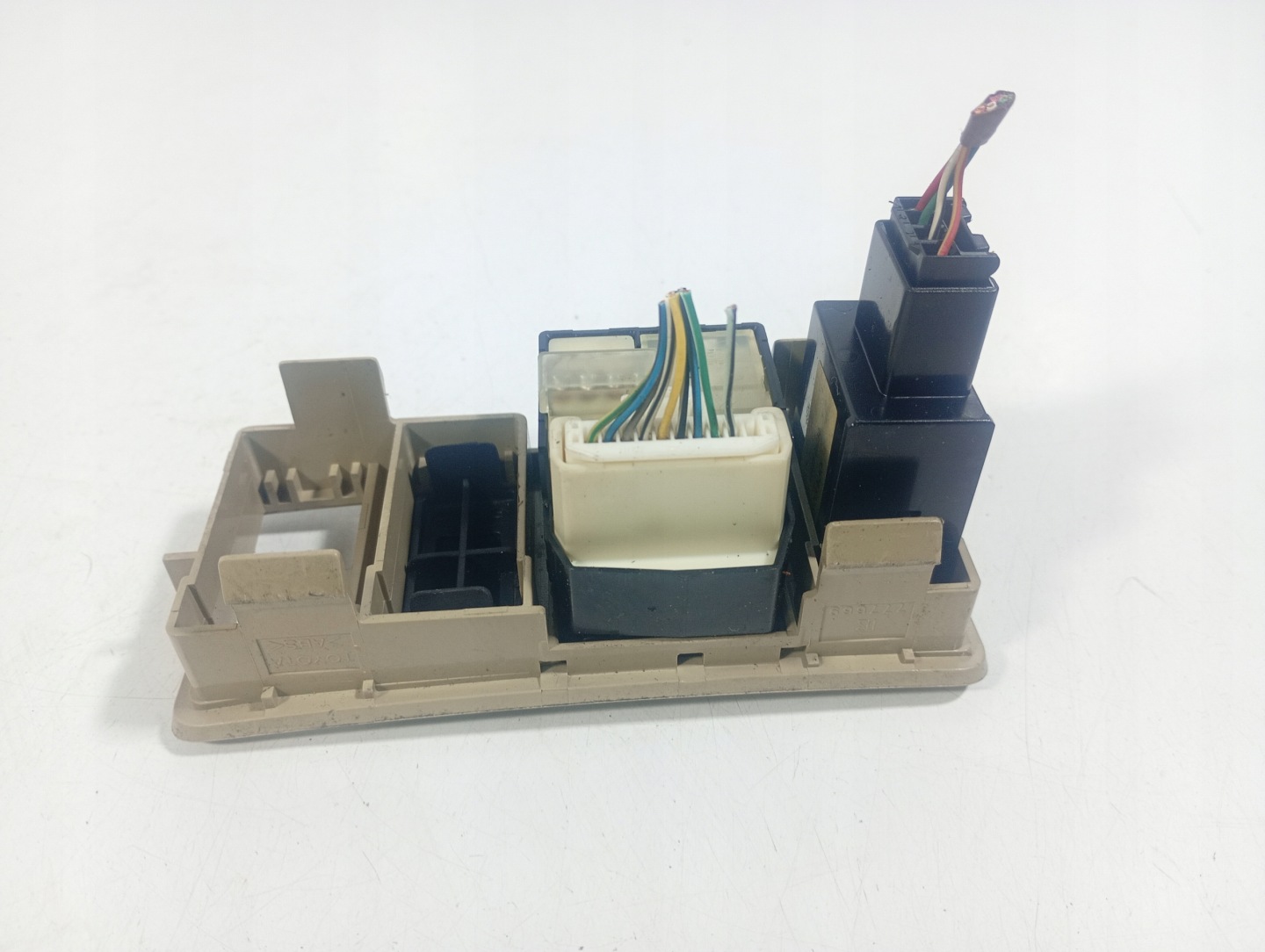 Toyota Avensis T25 03-09 switch switch regulation LUSTERKAMI