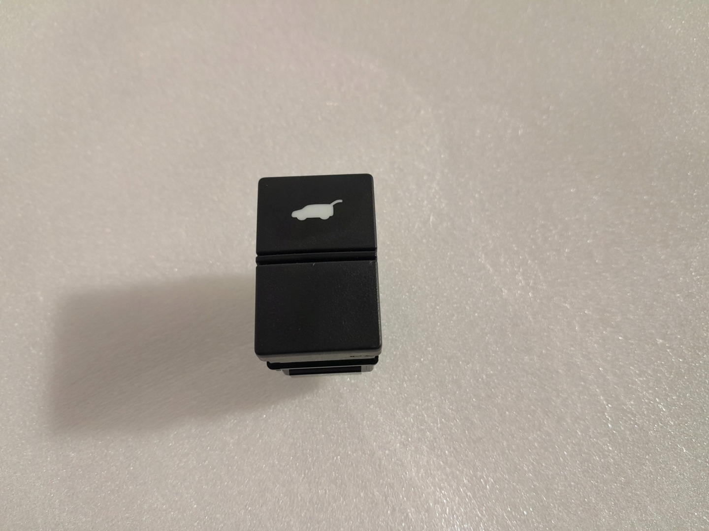 HONDA ODYSSEY V 18- switch button of the opening bonnet boot