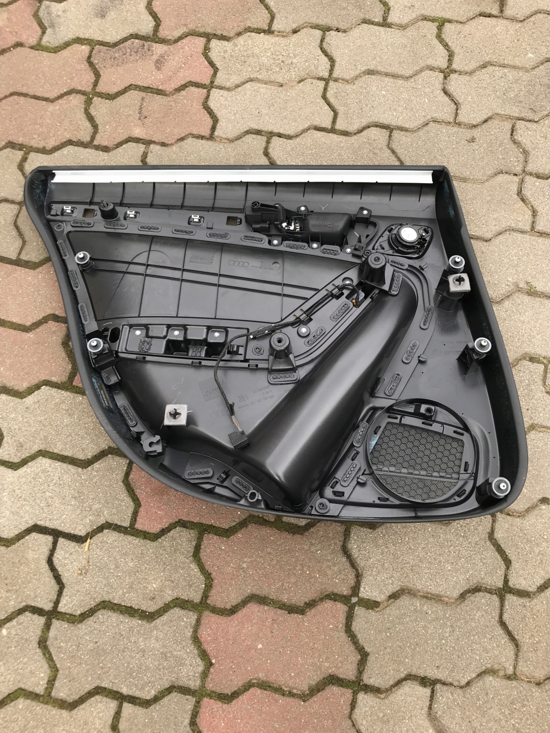 Seite verkleidung Tür rechts heck A5 SPORTBACK