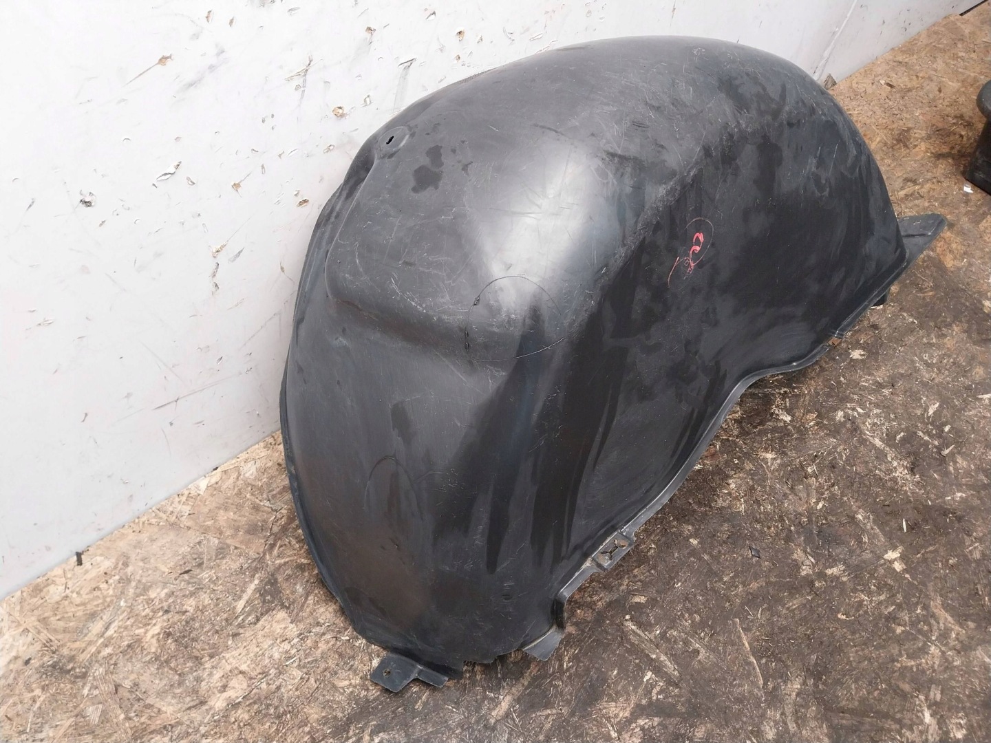 mudguard right rear part 7H0810972C VW MULTIVAN T5 LIFT