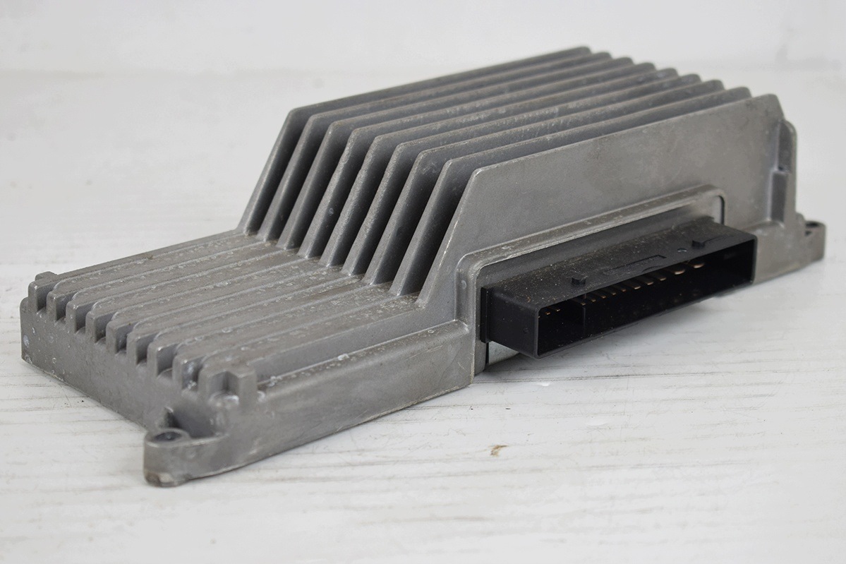amplifier AUDIO AUDI A4 B8 A5 8T 8R1035223A