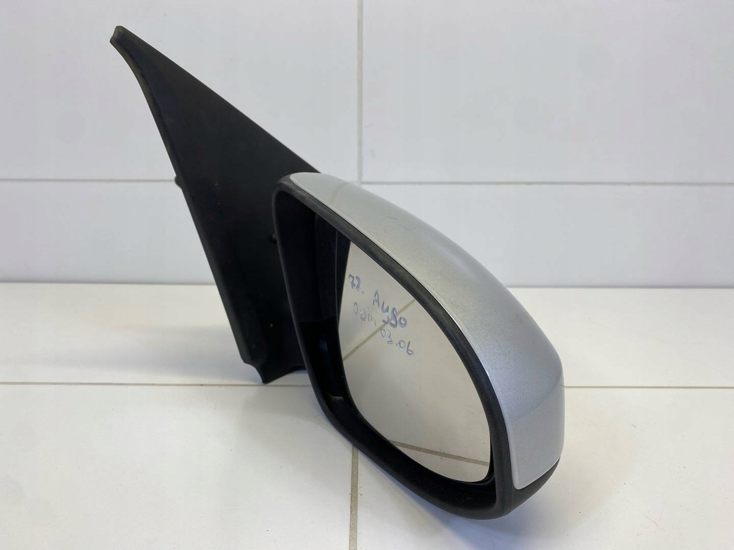 mirror exterior right side Toyota Aygo 2 AB40 facelift 2021