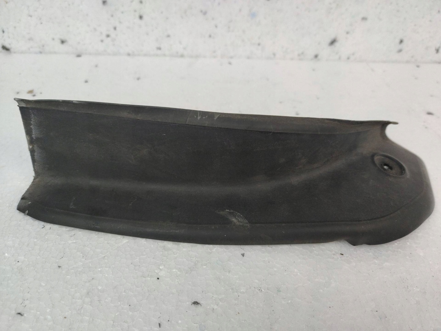 moulding below lampe right side BMW 3 F30 2013 5149-7290652