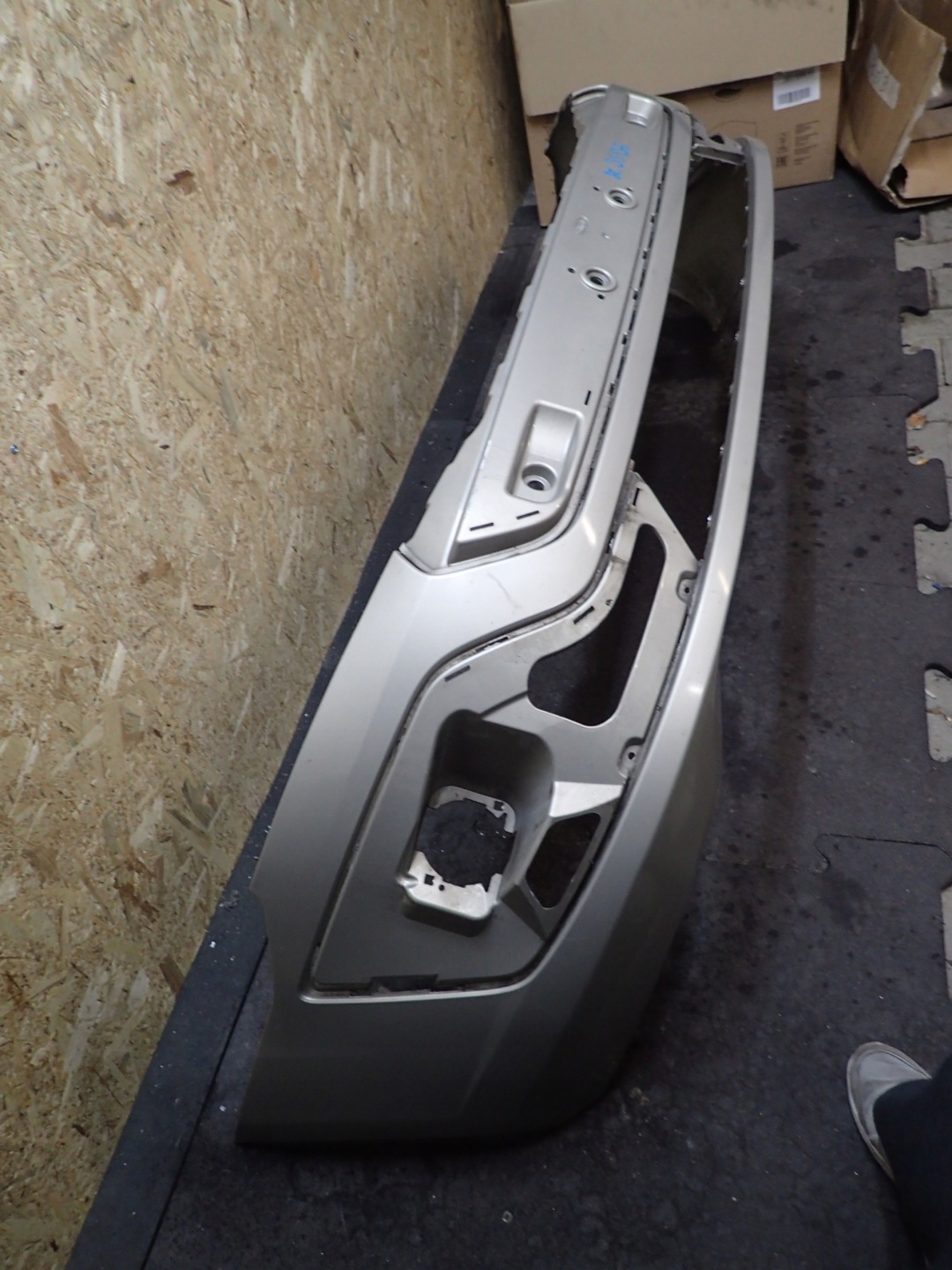 PARE CHOC AVANT FORD TRANSIT CUSTOM 13