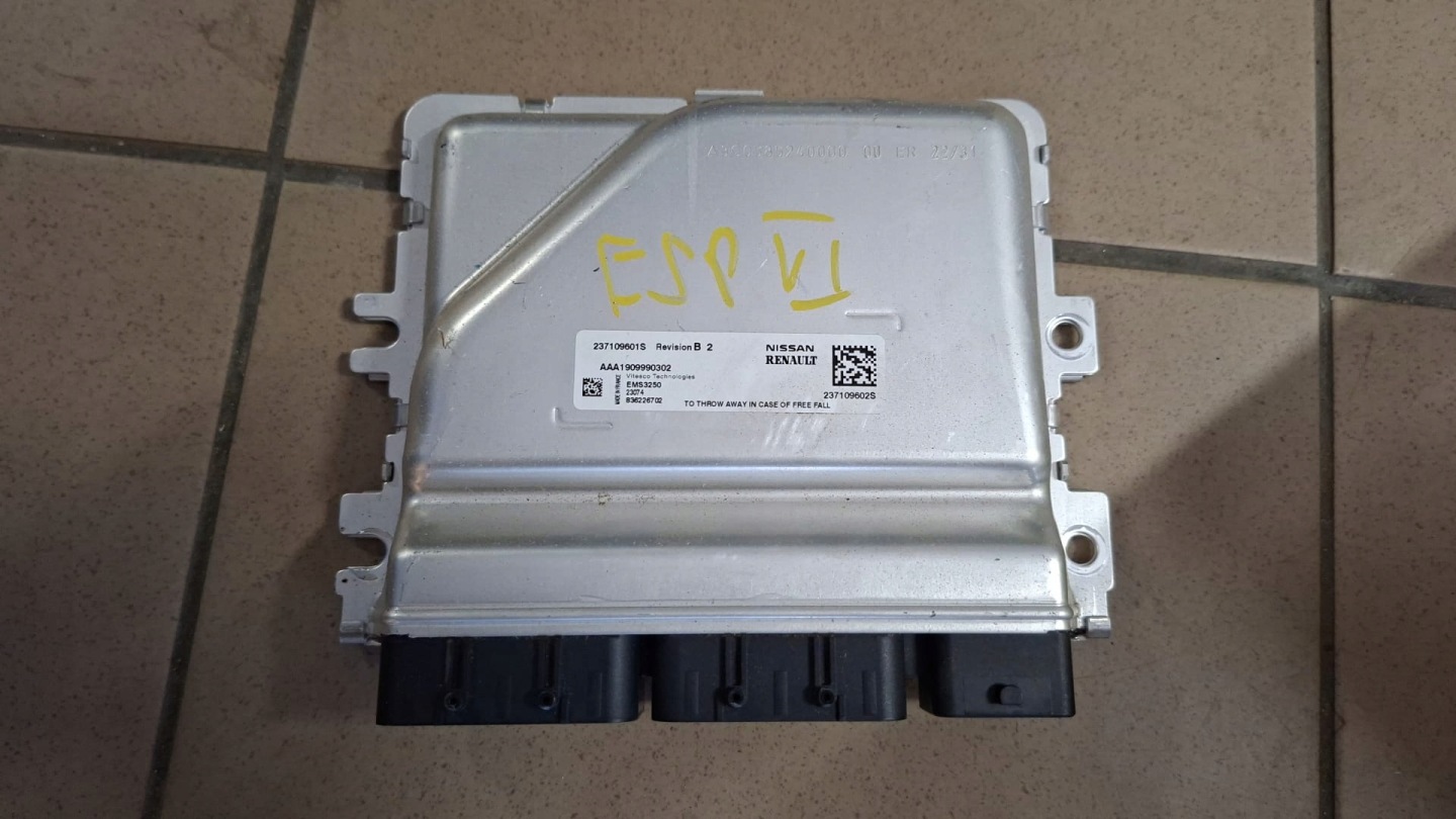 control unit ECU of the engine Renault Austral 237109601S 237109602S