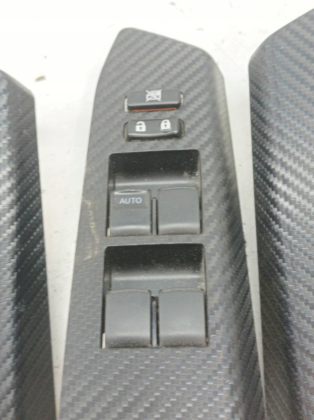 window control switch KOMPLET Toyota RAV4 IV (2012- )