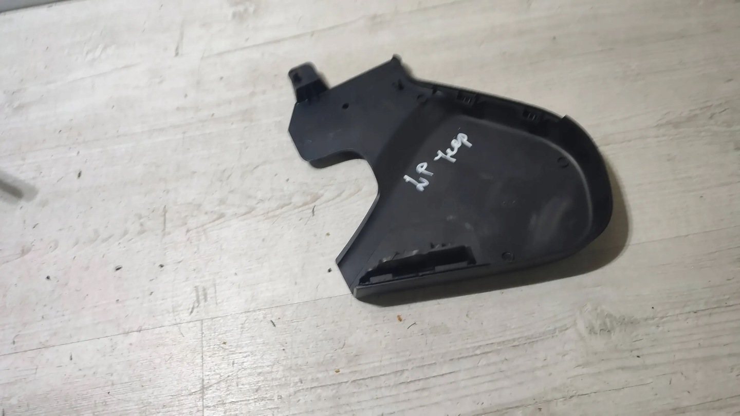 Jeep Cherokee KL 15r. 2.0d front side left cover seat