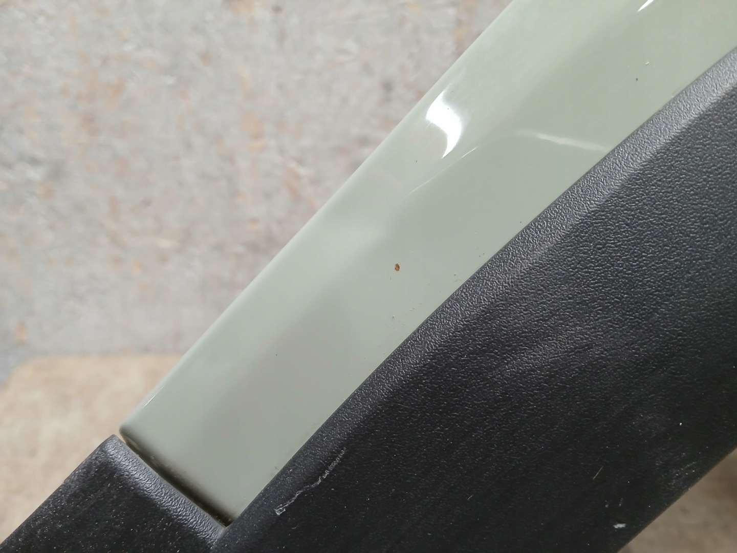 fender front right SKODA ENYAQ