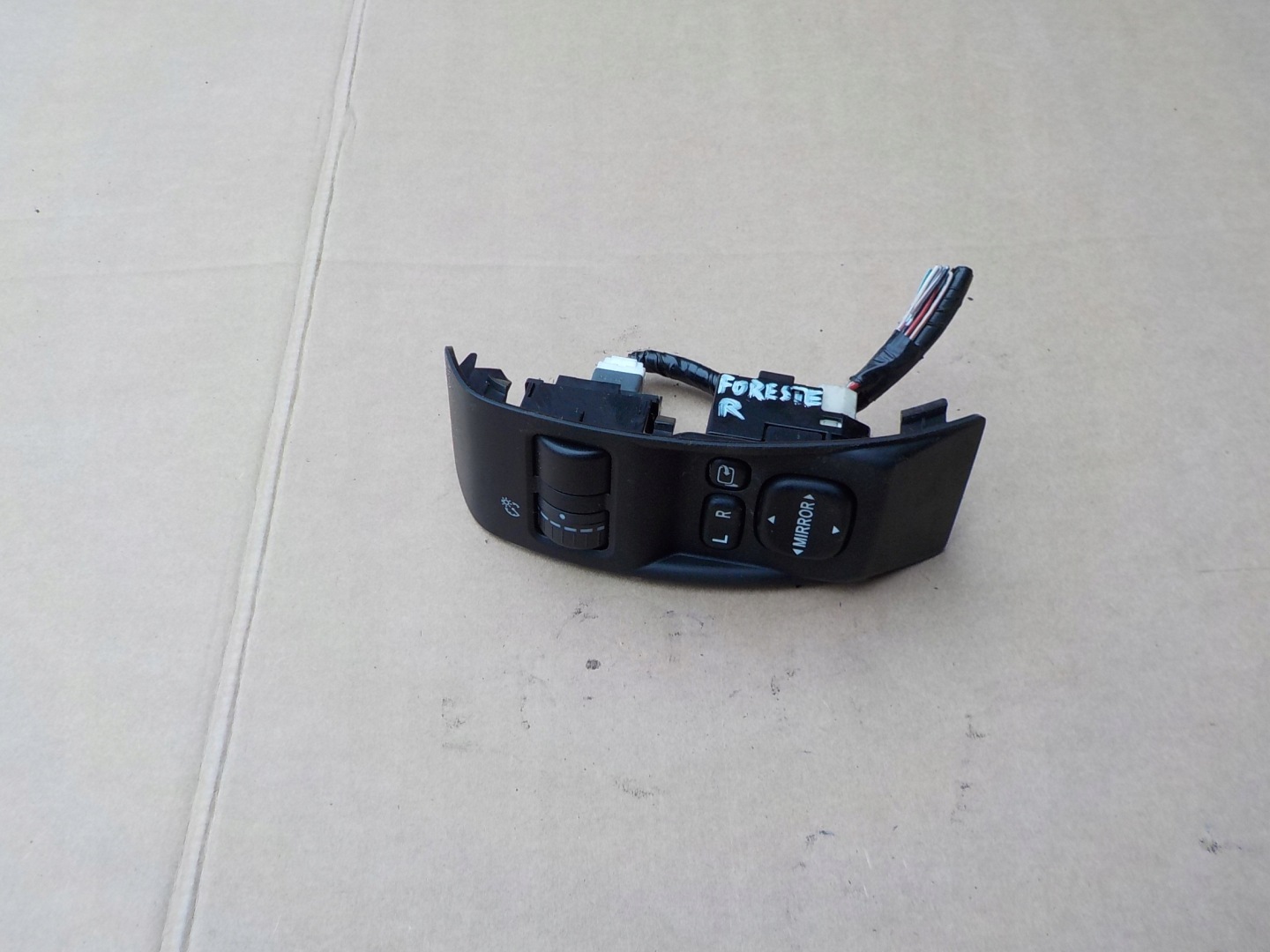 Schalter Bedienteil der Spiegel subaru forester III SH 2011r