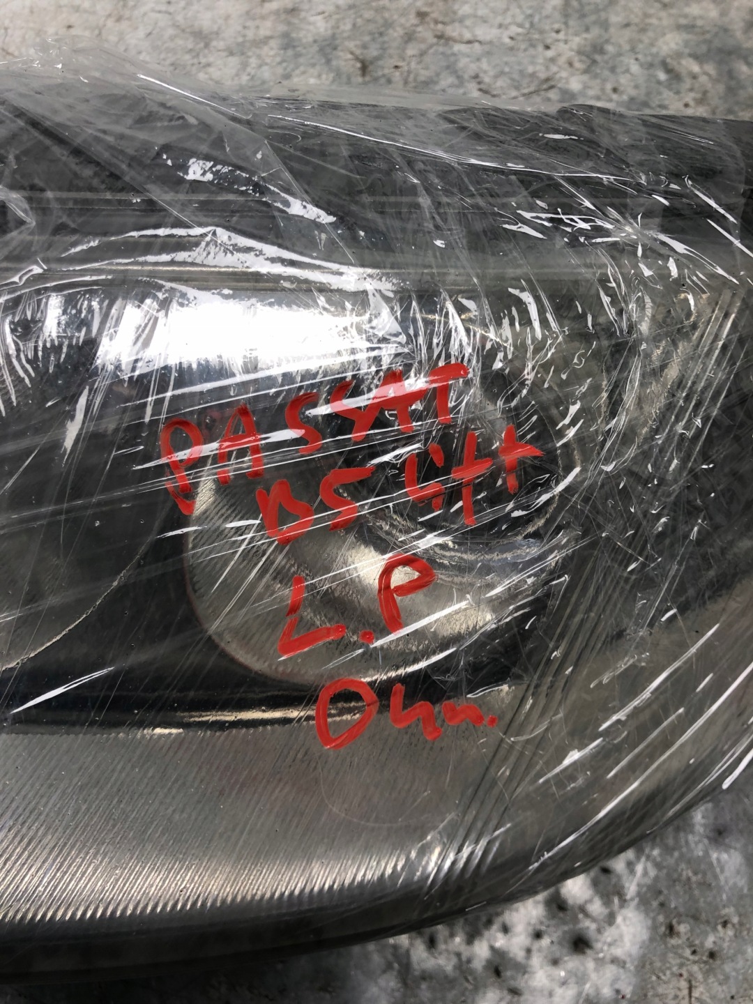 light left front VW PASSAT B5 LIFT 3B0941015AN