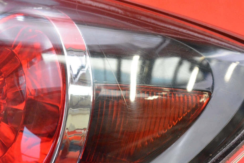 light right rear part rear MAZDA 3 1 and BK HB LIFT 06-09