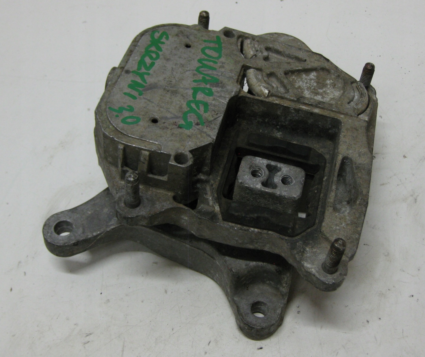 VW TOUAREG III gearbox mounting 4M0399153M