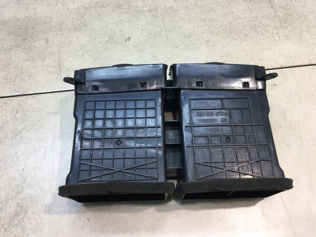 grid air conditioning devices central KIA SPORTAGE II KM84810A