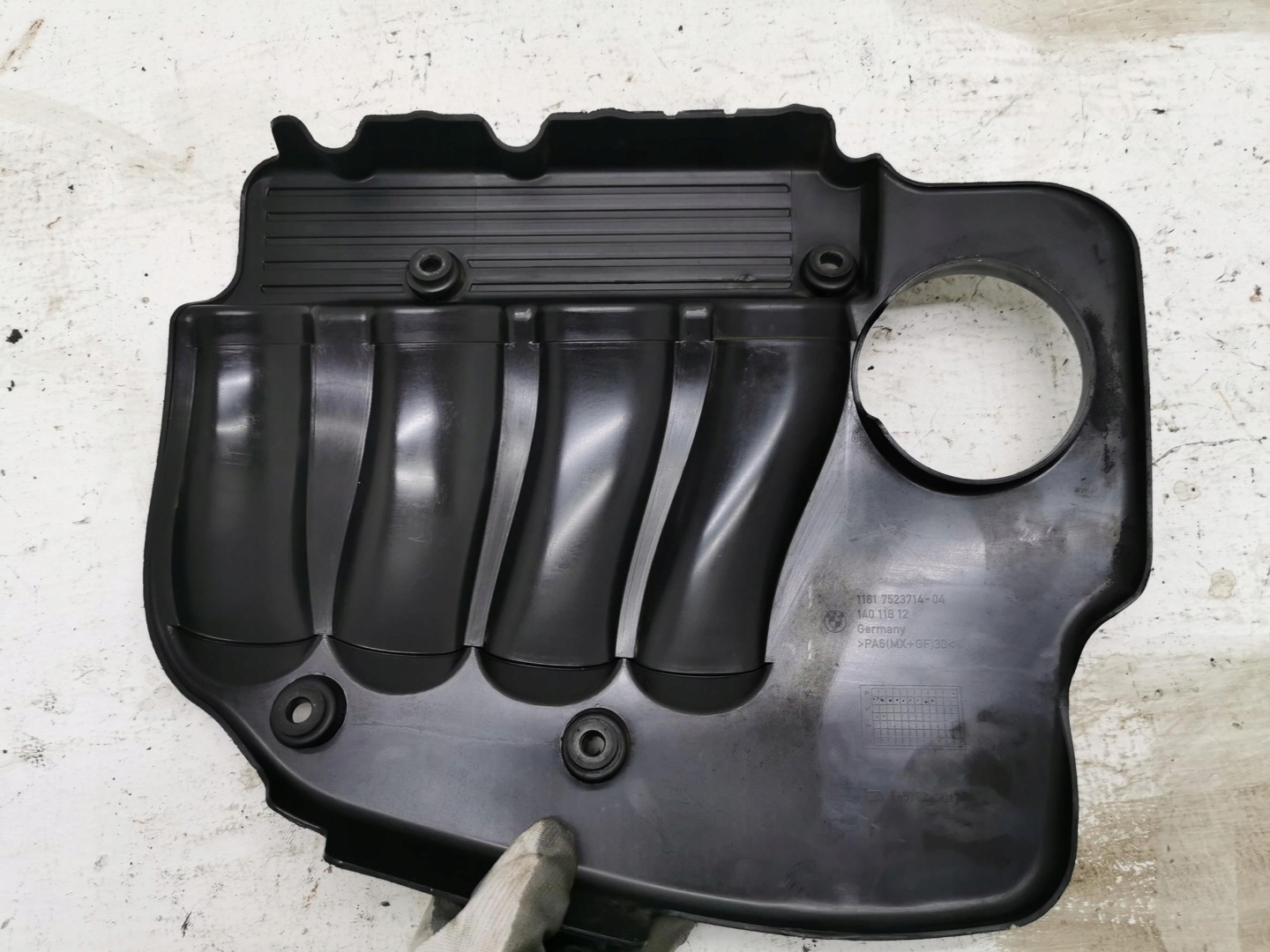 cover upper of the engine BMW SERIA 3 E90 E91 7523714
