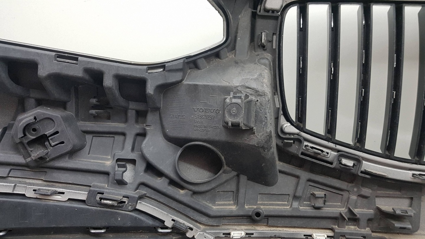 VOLVO V90 S90 2016 - bumper front 31383226