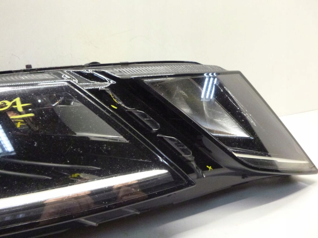 SKODA OCTAVIA 3 III FULL LED light front right