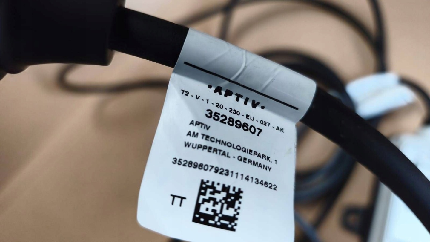 Adapter, Stecker ladowania pojazdu elektrisch Renault Scenic E-Tech V 35289607