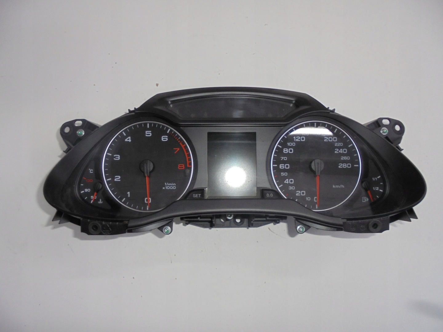 AUDI A4 B8 1.8 2.0 TFSI DIALS DIALS EUROPA